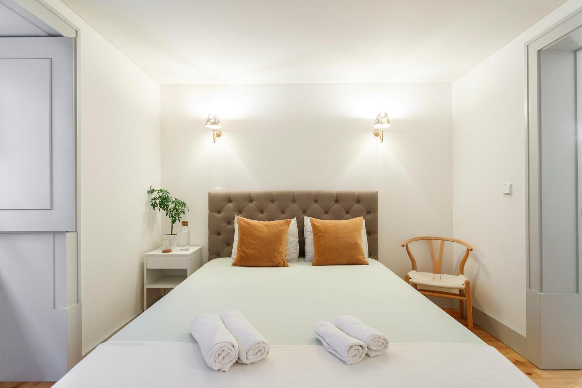 Double Room With Private Wc In Shared House In Downtown Lisboa Exterior foto